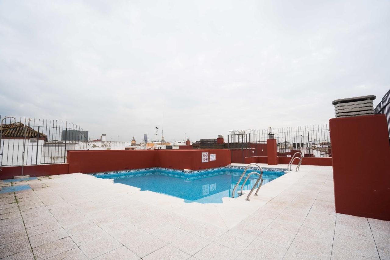 Optimus Conde De Ibarra Apartment Севиля Екстериор снимка