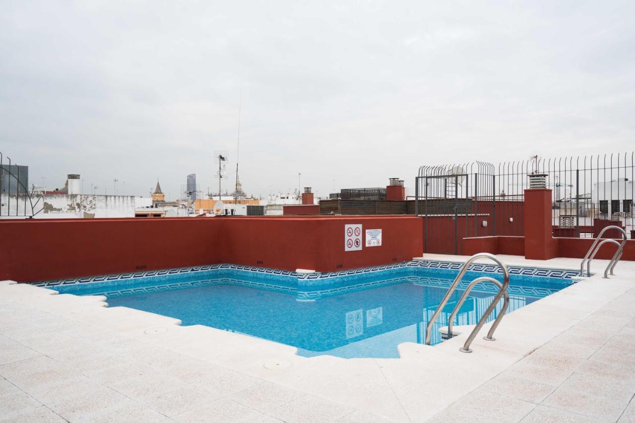 Optimus Conde De Ibarra Apartment Севиля Екстериор снимка